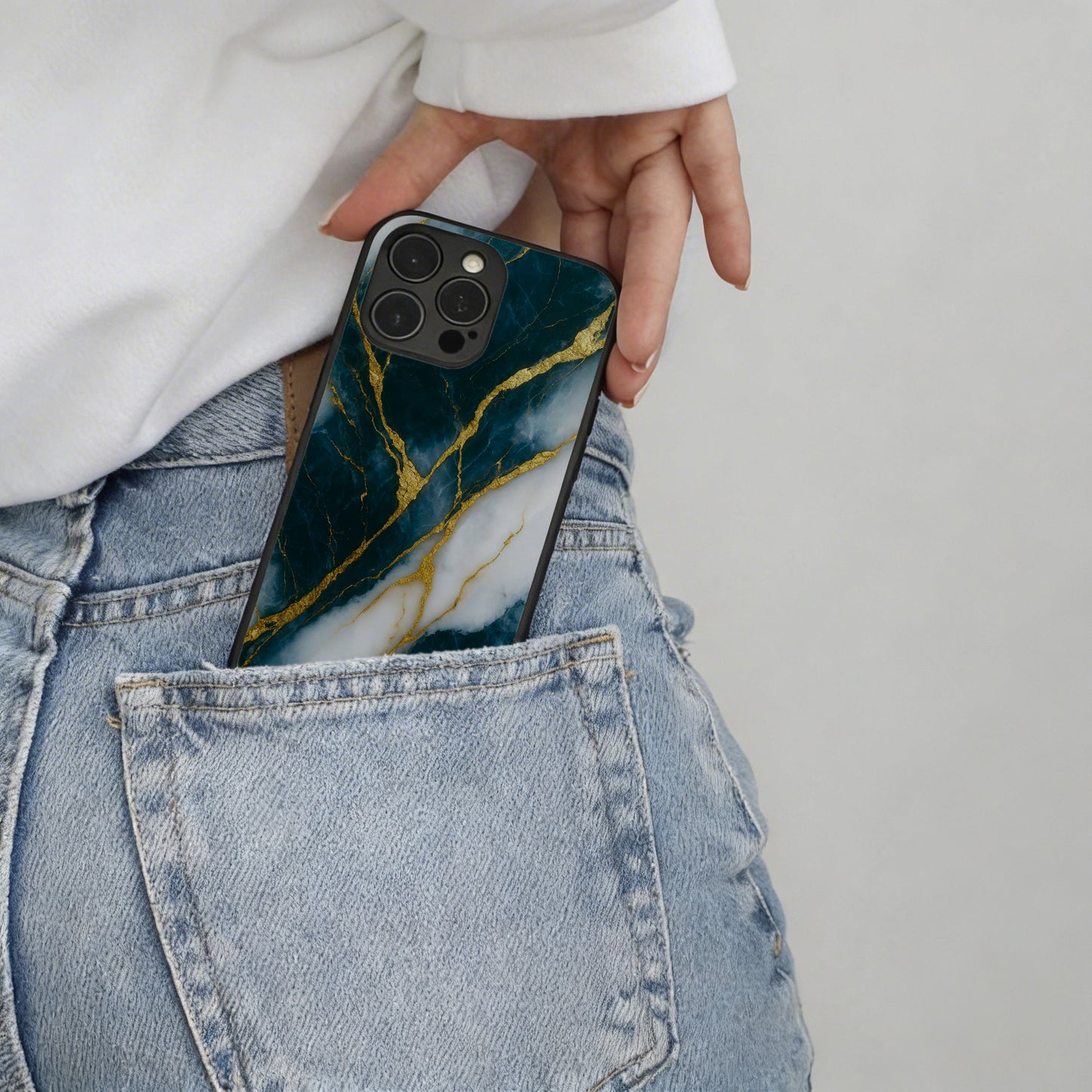 Gold Ocean Marble - iPhone 16 Plus Case